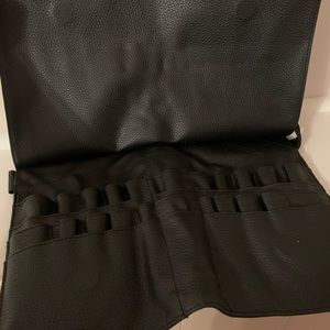 TRISH MCEVOY ARTIST/COLLECTORS BRUSH BELT CASE